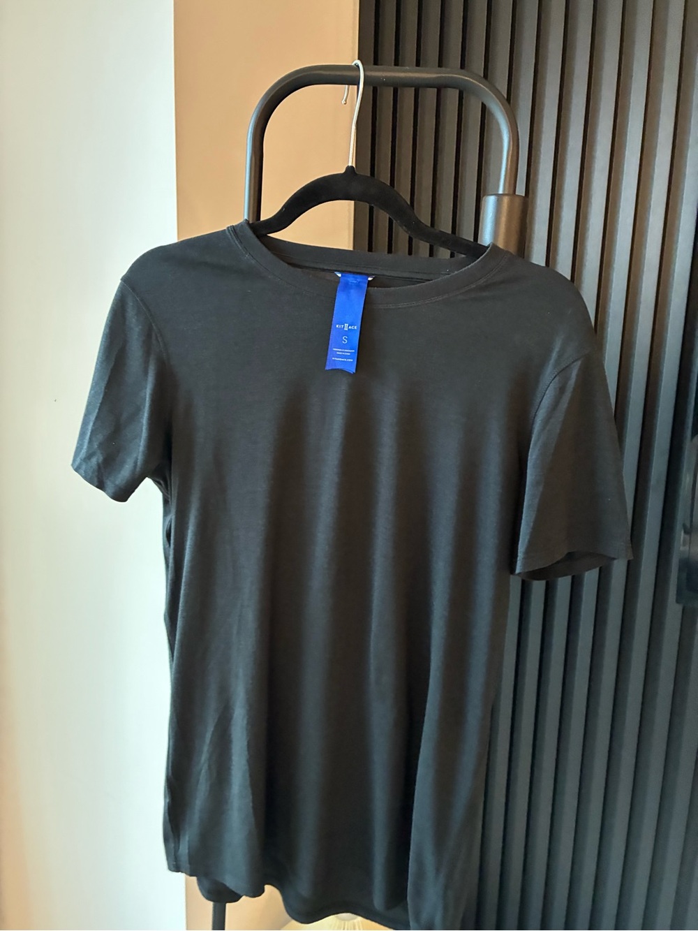 Men's Kit & Ace Crew Neck T-Shirt - Black